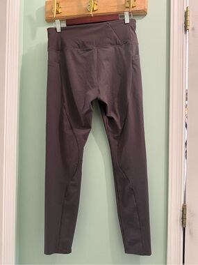 Athleta Mauve-Brown Quest Hybrid Tight